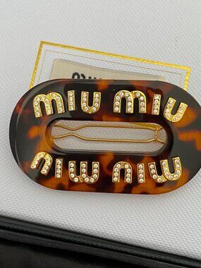 Miu Miu women's hair clip